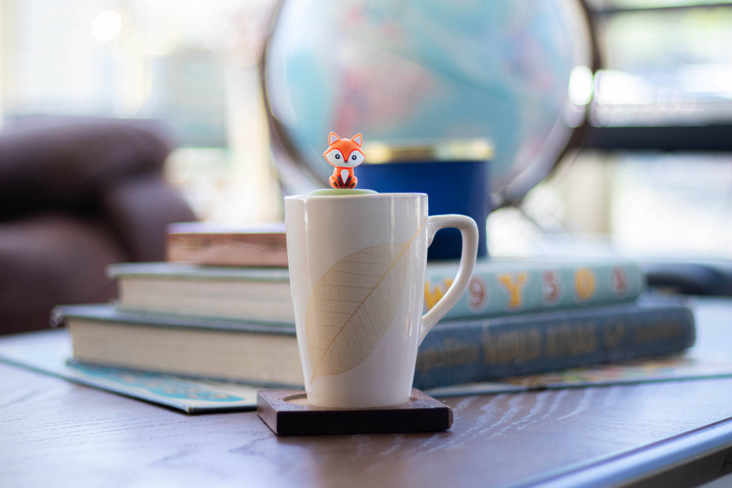 Orange Fox | Floating Tea Steeper | Green Base | White Strip